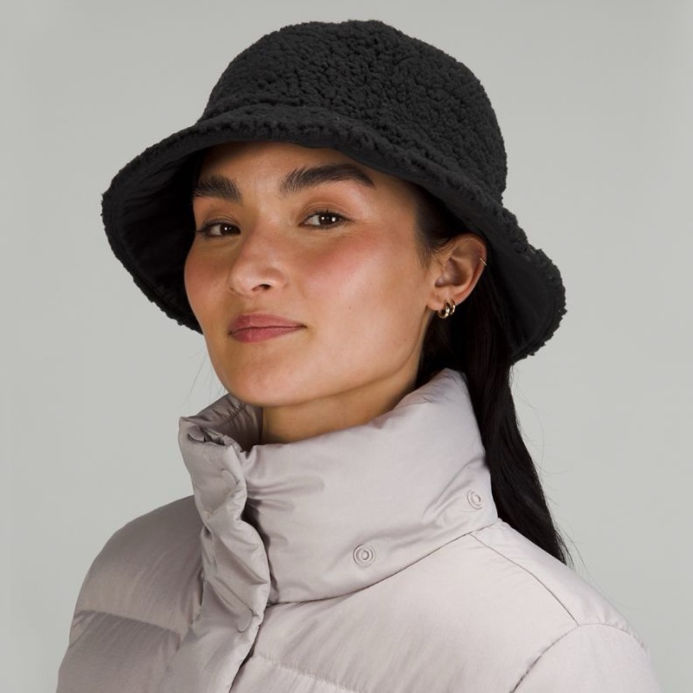 Lululemon Textured Fleece Black Bucket Hat